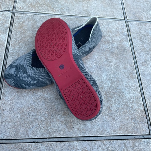 Rothy's Grey Camo Round Toe Flats - Picture 7 of 9